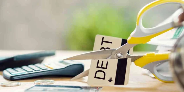 How to Pay Off Credit Card Debt Fast